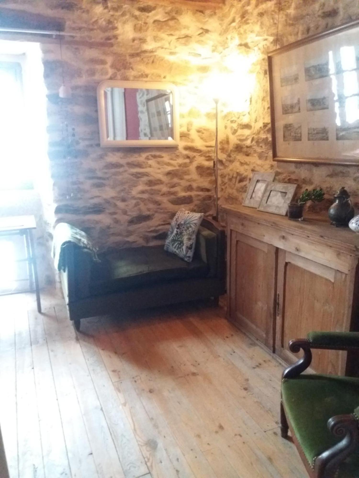 Hotel Domaine D'Angel-Berg Vezins-de-Levezou Pokój zdjęcie
